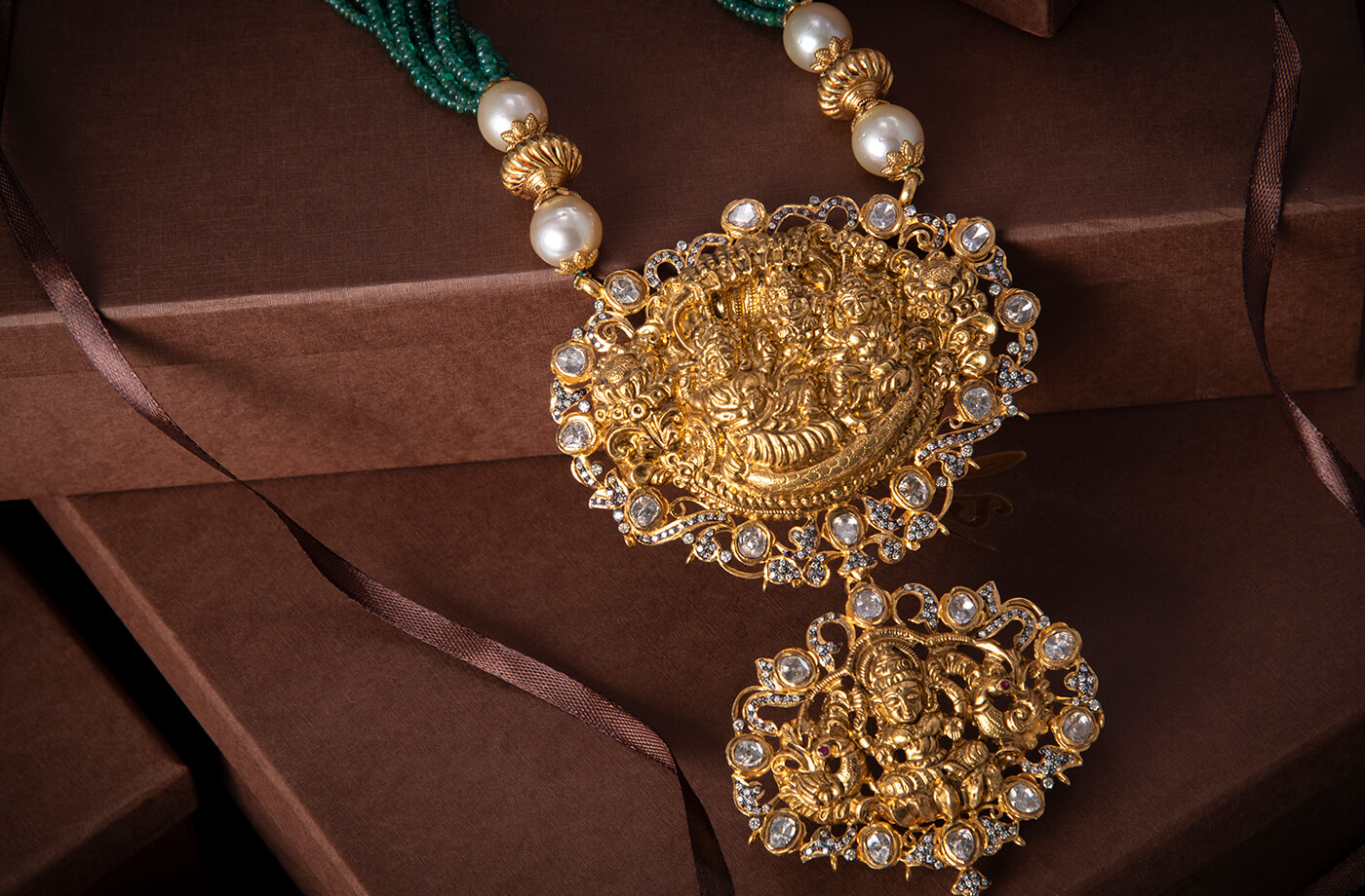 Emerald Gold Harmony