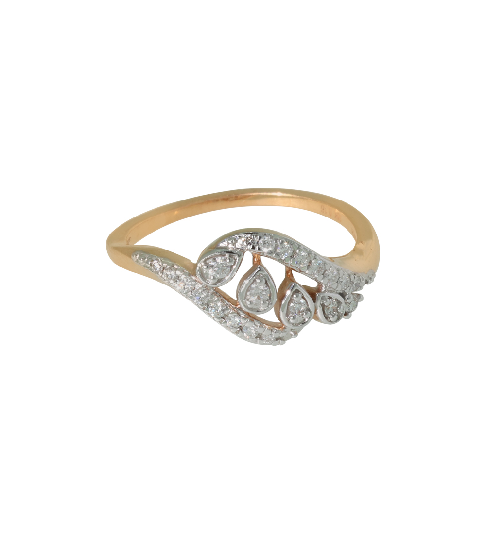 Graceful Rose Gold Diamond Ring